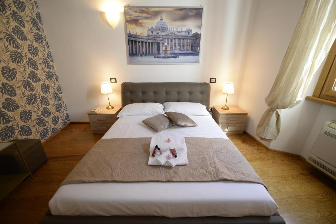Aparthotel Campo De Fiori Relais Roma Esterno foto