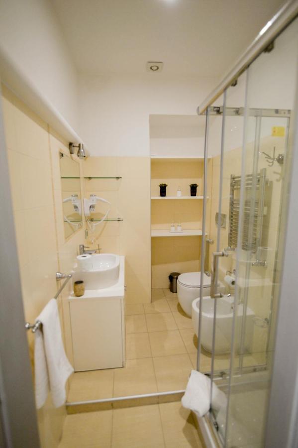 Aparthotel Campo De Fiori Relais Roma Esterno foto