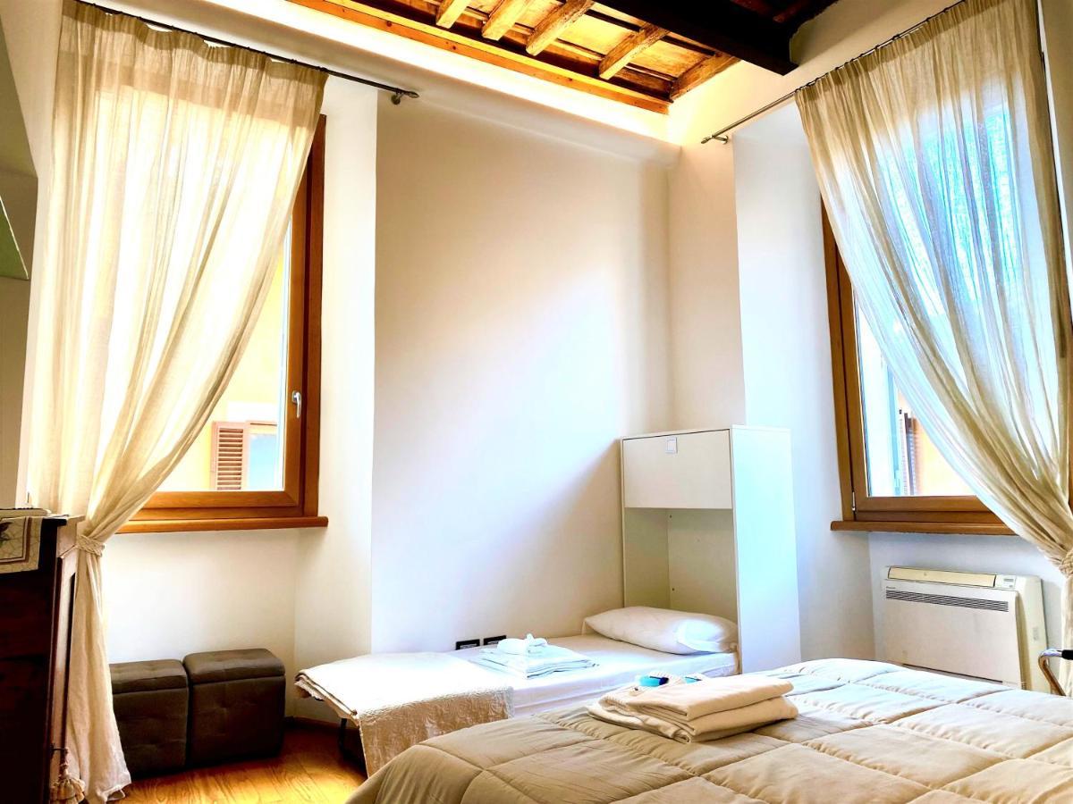 Aparthotel Campo De Fiori Relais Roma Esterno foto